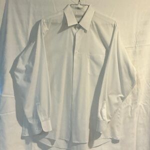 Van Heusen Crisp White Dress Shirt